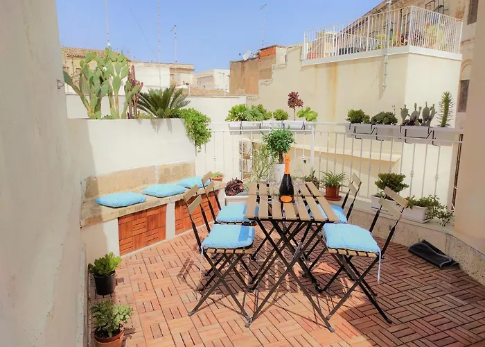 Bagnara- Ortigia Holidays بيت للعطل
